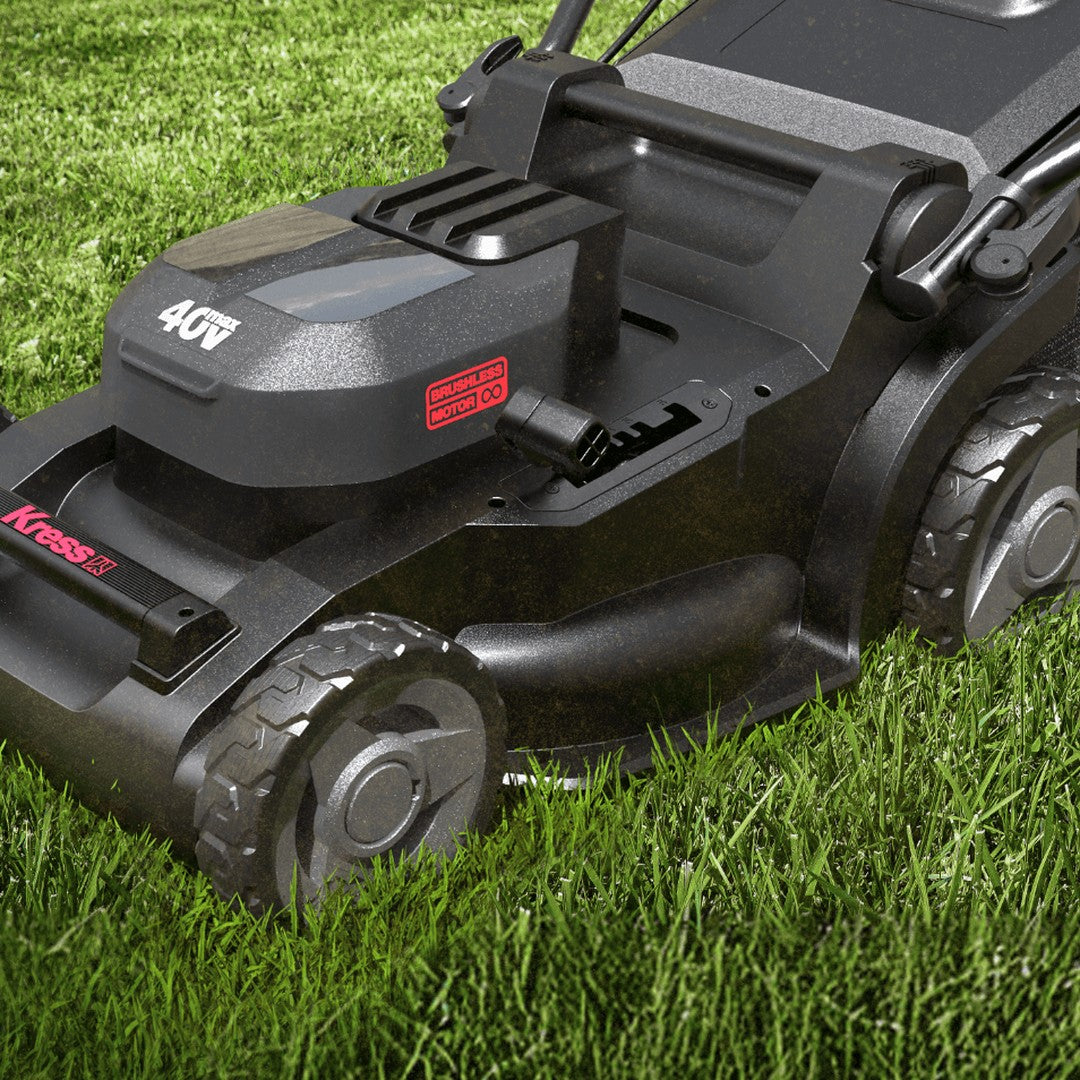 Tosaerba KRESS KG748 in uso