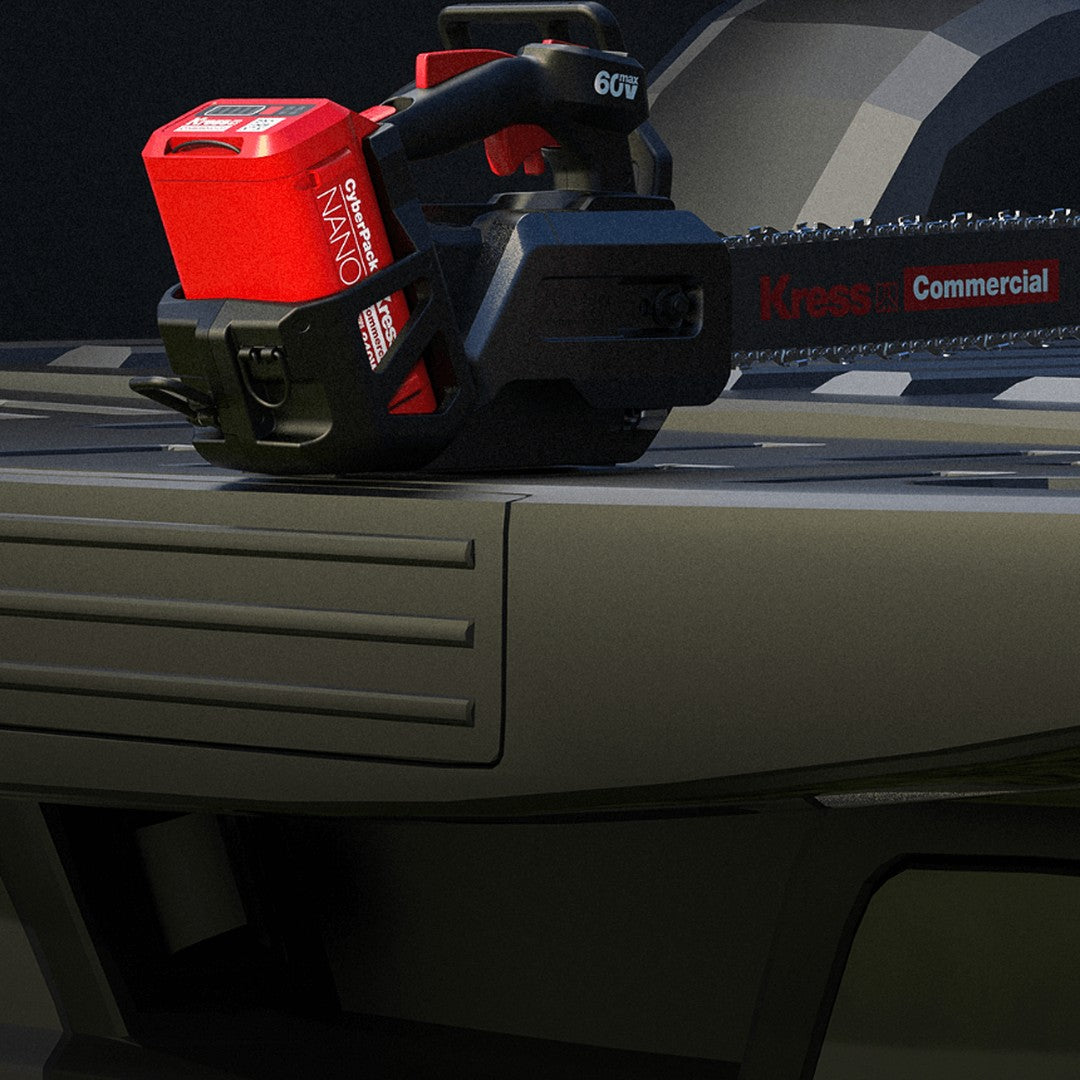Motosega da potatura KRESS KC320 in uso